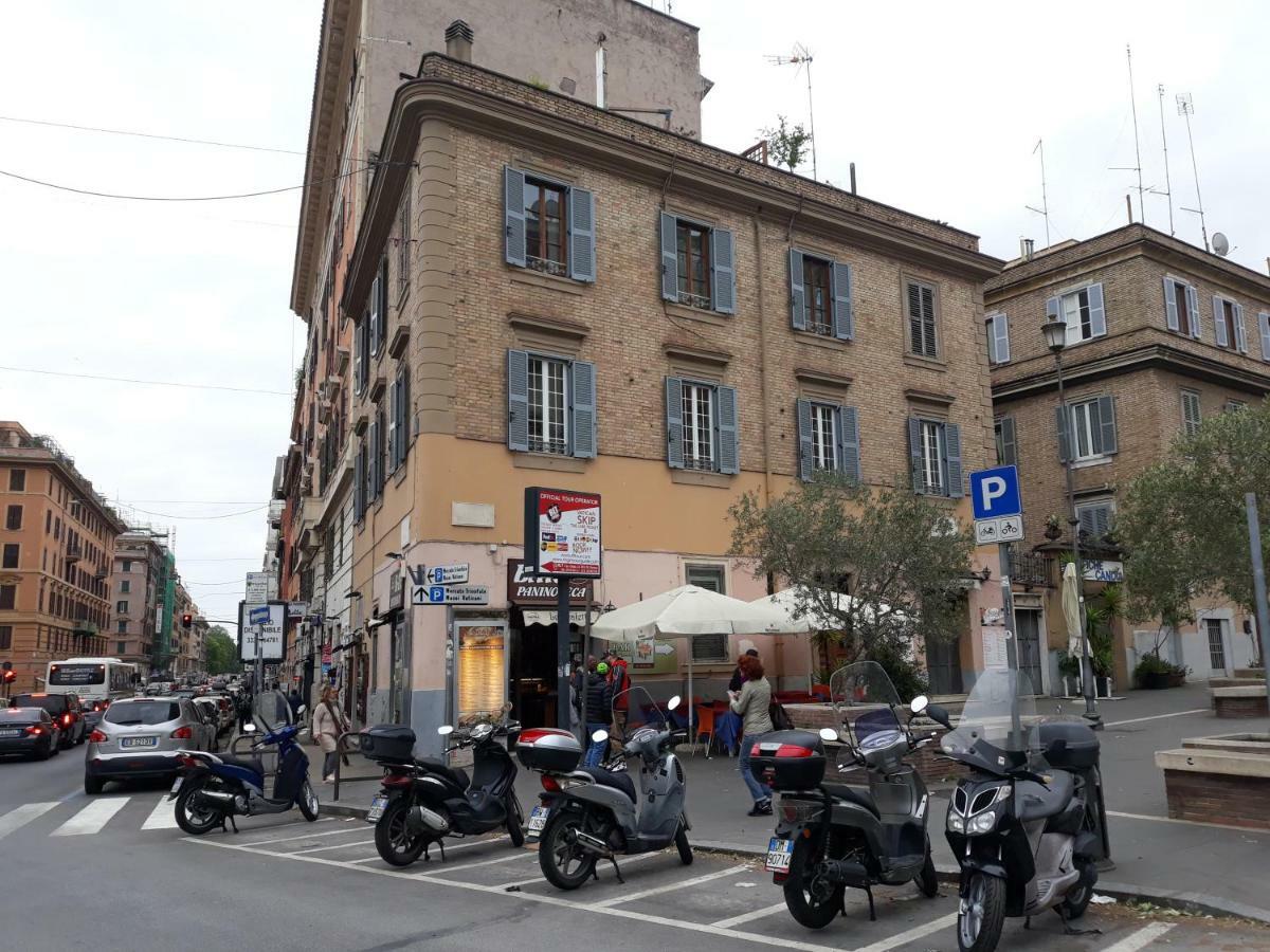 Appartamento Delle Grazie Рим Экстерьер фото